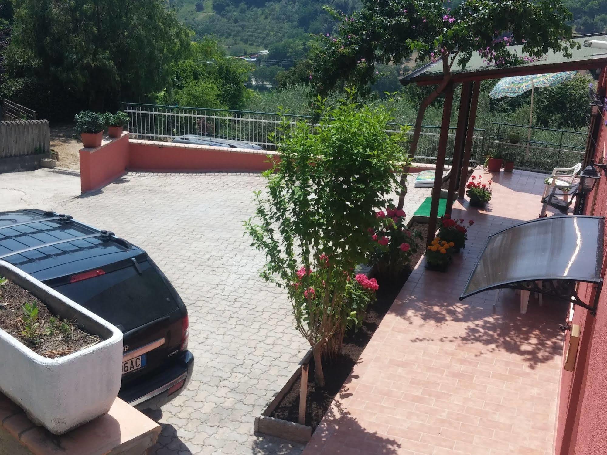 B&B Santa Lucia Silvi Paese Bagian luar foto